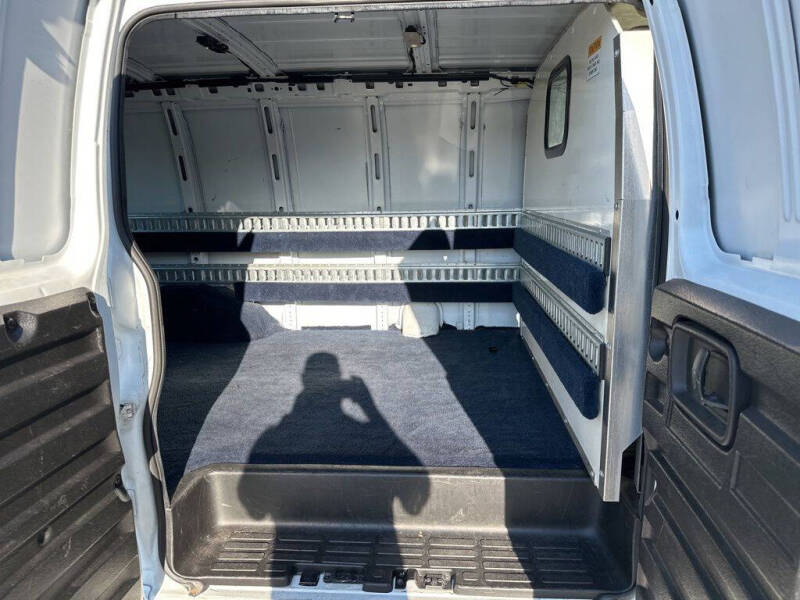 2020 Chevrolet Express 2500