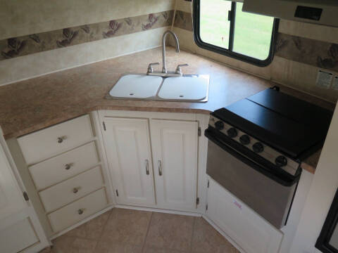 2006 Dutchmen RV Adirondack