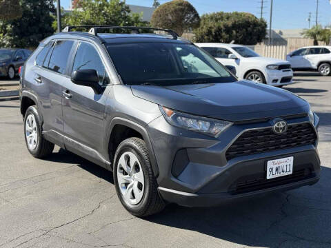 2020 Toyota RAV4 LE