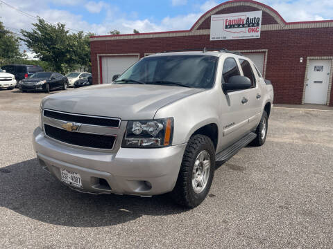 2008 Chevrolet Avalanche for sale at Family Auto Finance OKC LLC in Oklahoma City OK