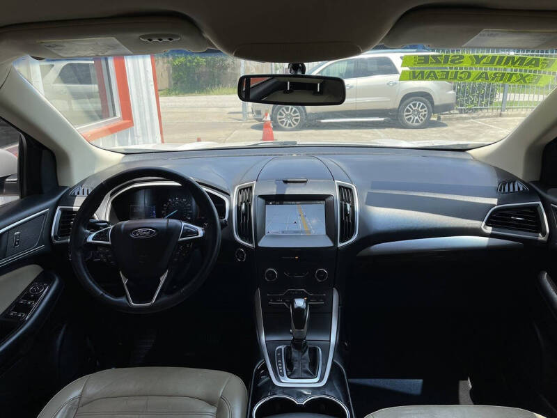 2017 Ford Edge SEL