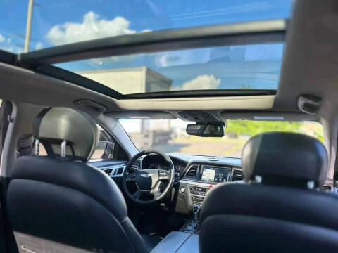 2015 Hyundai Genesis