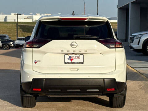 2025 Nissan Rogue S