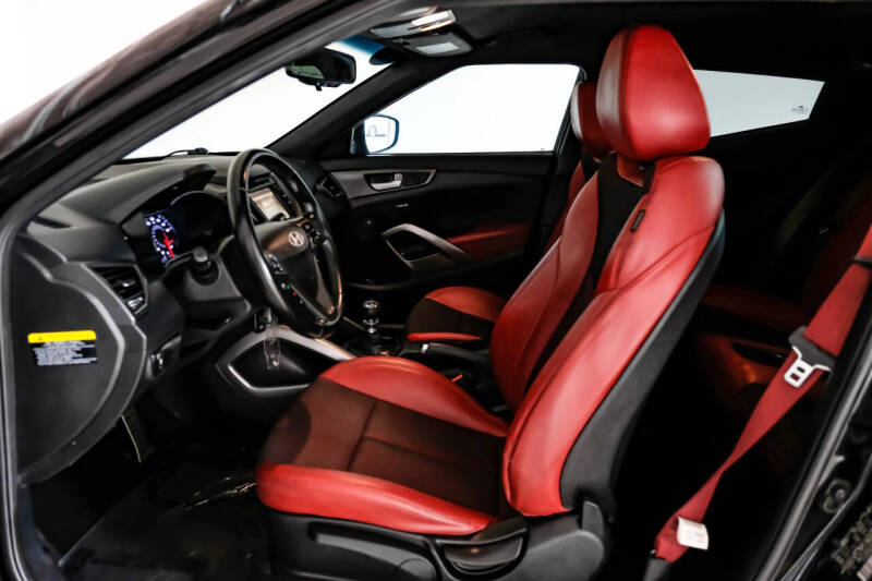 2016 Hyundai Veloster