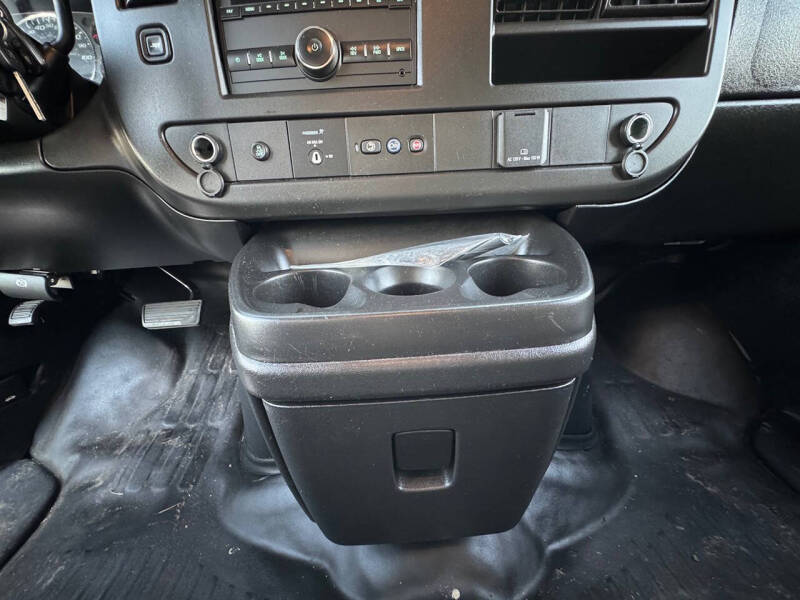 2020 Chevrolet Express 2500