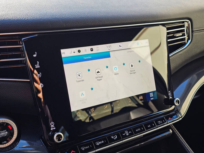 2024 Jeep Wagoneer L