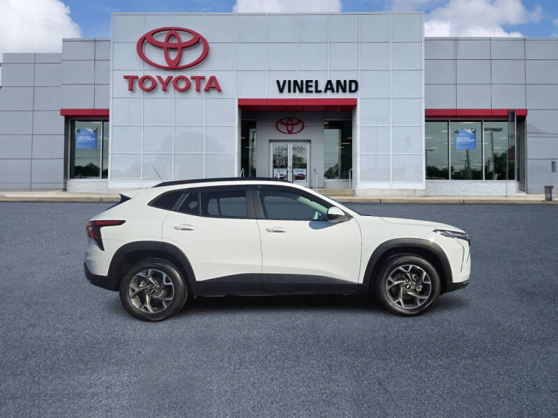 2024 Chevrolet Trax LT