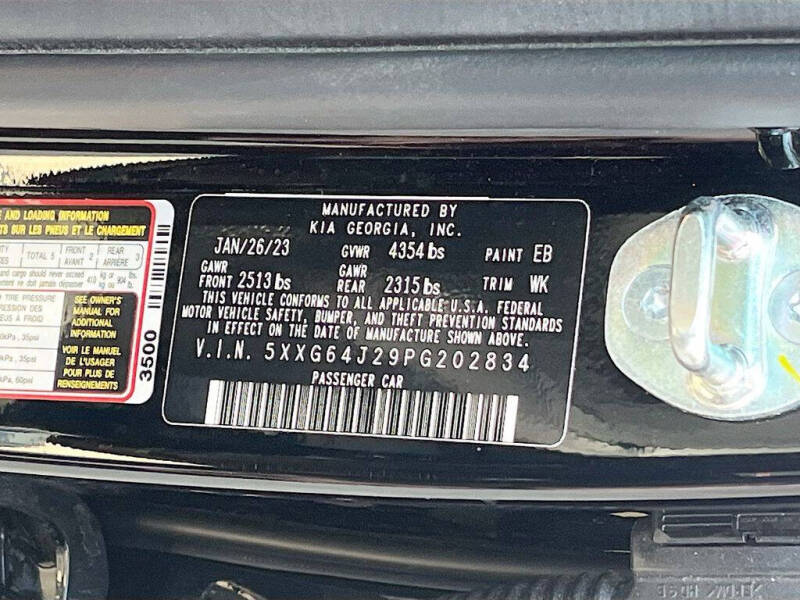 2023 Kia K5