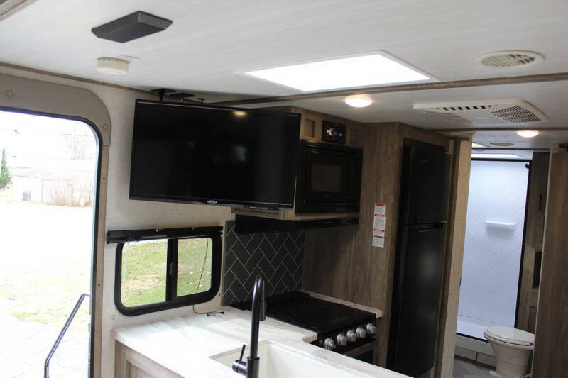 2021 Forest River Salem Hemisphere Hyper-Lyte