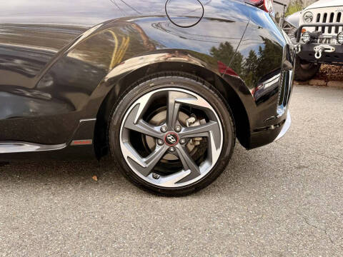 2020 Hyundai Veloster Turbo R-Spec