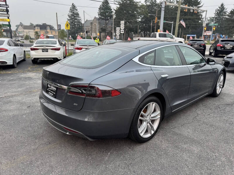 2013 Tesla Model S