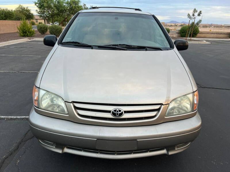 2002 Toyota Sienna XLE