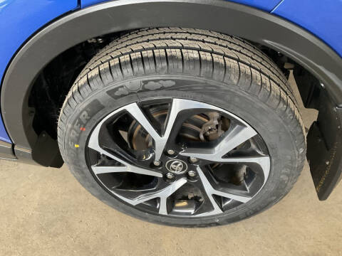 2018 Toyota C-HR XLE