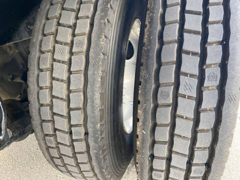 2022 Freightliner M2 106