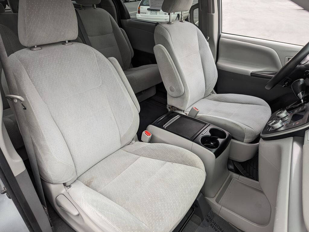 2020 Toyota Sienna for sale at Axio Auto Boise in Boise, ID