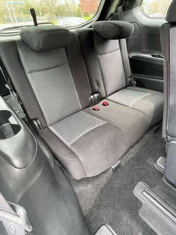 2018 Nissan Pathfinder S