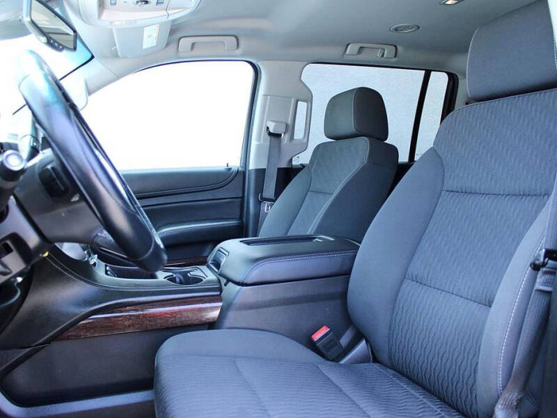 2017 GMC Yukon XL SLE