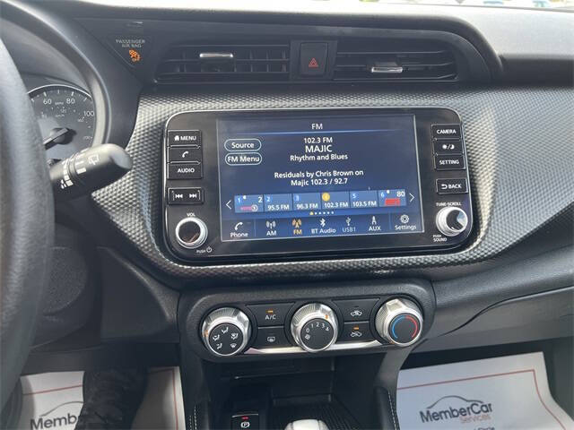 2023 Nissan Kicks SV