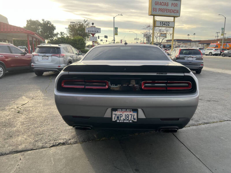 2016 Dodge Challenger R/T Plus