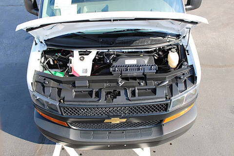 2024 Chevrolet Express 2500