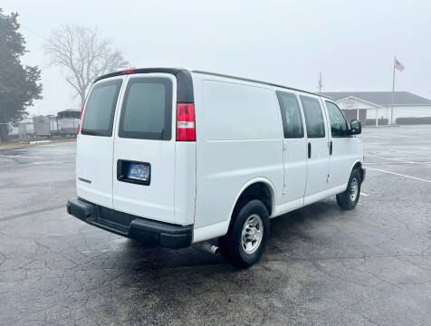 2021 Chevrolet Express 2500