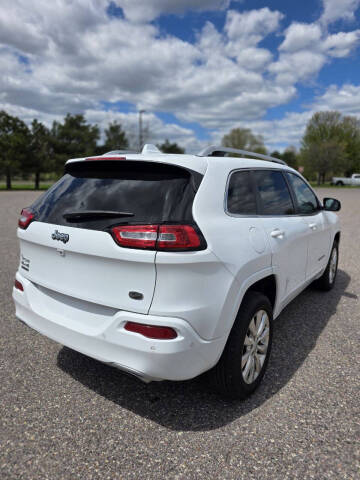 2017 Jeep Cherokee Overland