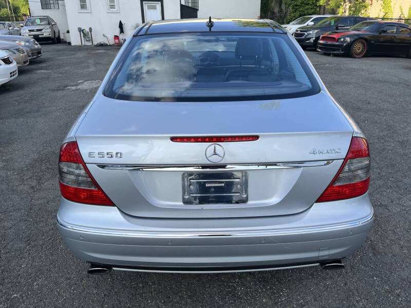 2008 Mercedes-Benz E-Class E 550 4MATIC