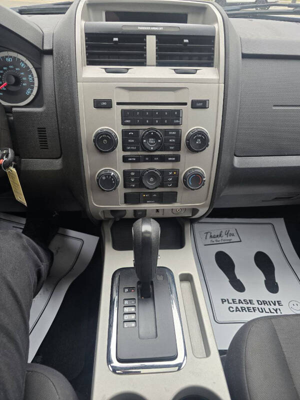 2011 Ford Escape XLT