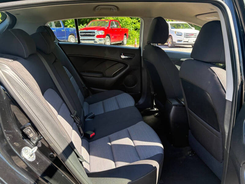 2016 Kia Forte5 LX