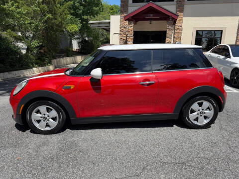 2017 MINI Hardtop 2 Door Cooper