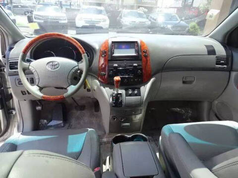 2008 Toyota Sienna