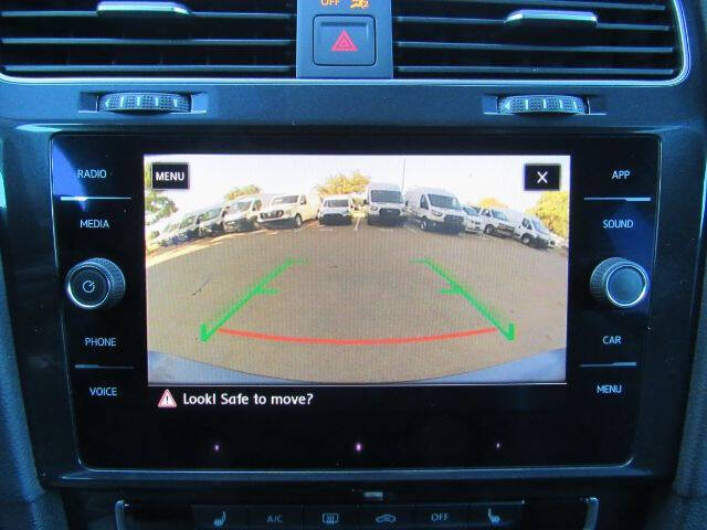 2019 Volkswagen Golf SportWagen