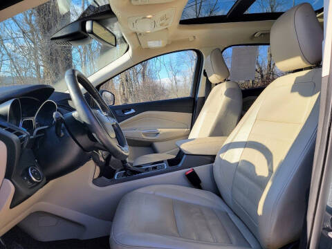 2019 Ford Escape Titanium