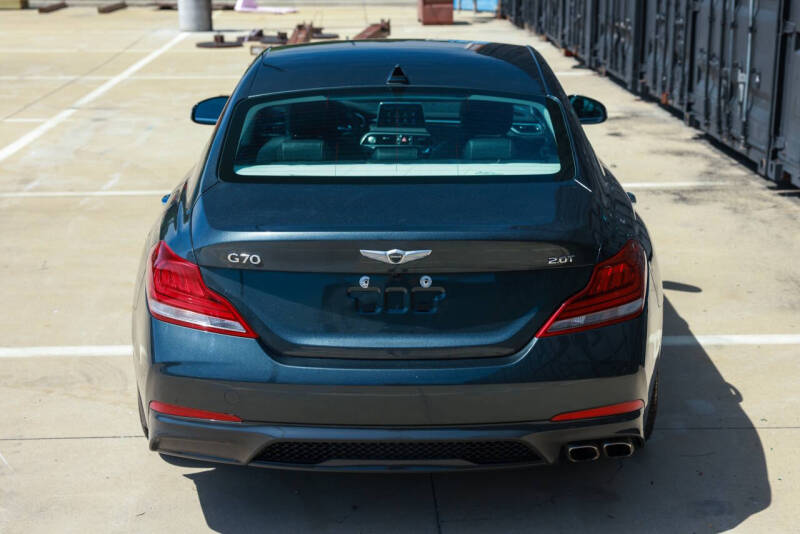2020 Genesis G70