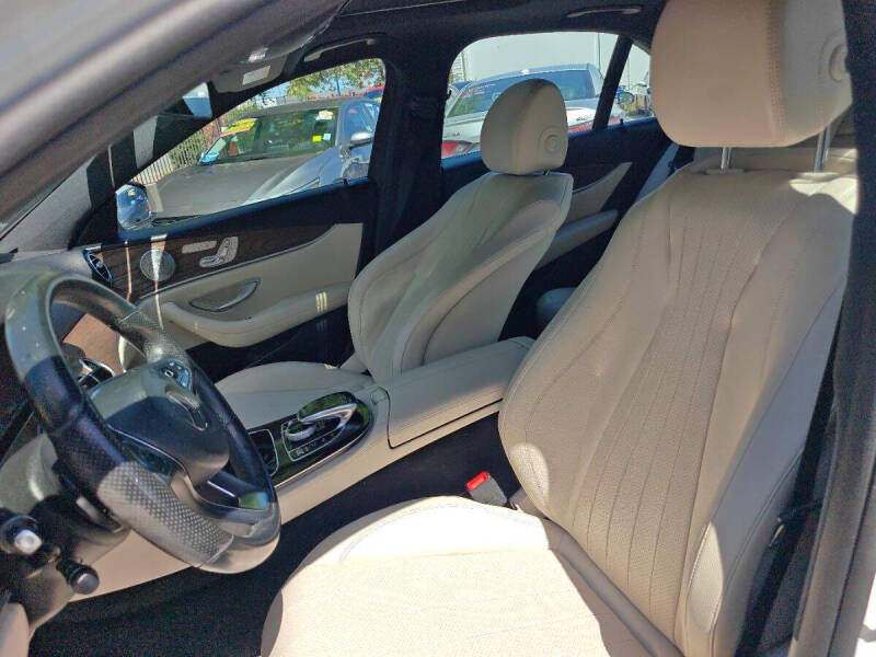 2017 Mercedes-Benz E-Class E 300