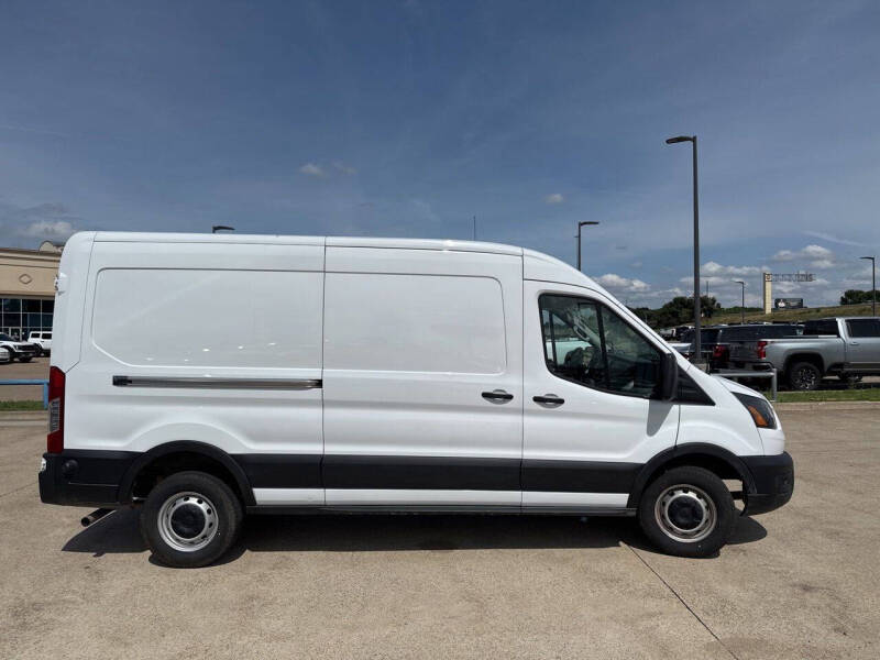 2024 Ford Transit 250