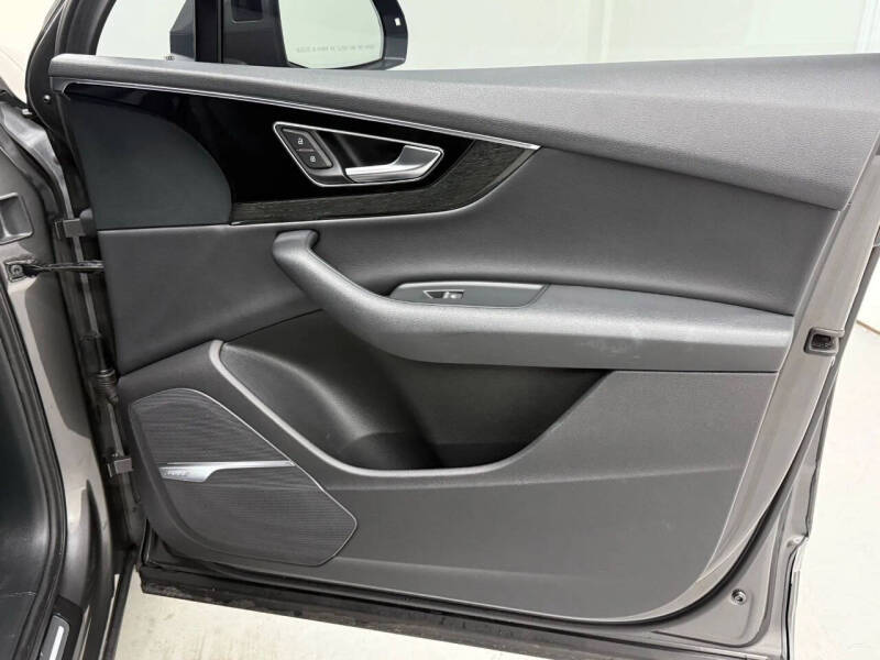 2019 Audi Q7 quattro Premium Plus 55 TFSI