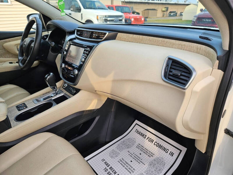 2023 Nissan Murano SL