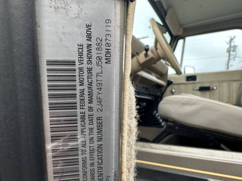 1990 Jeep Wrangler Sahara