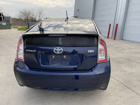 2012 Toyota Prius Two