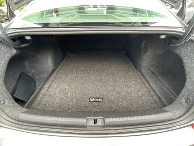 2019 Volkswagen Passat Wolfsburg