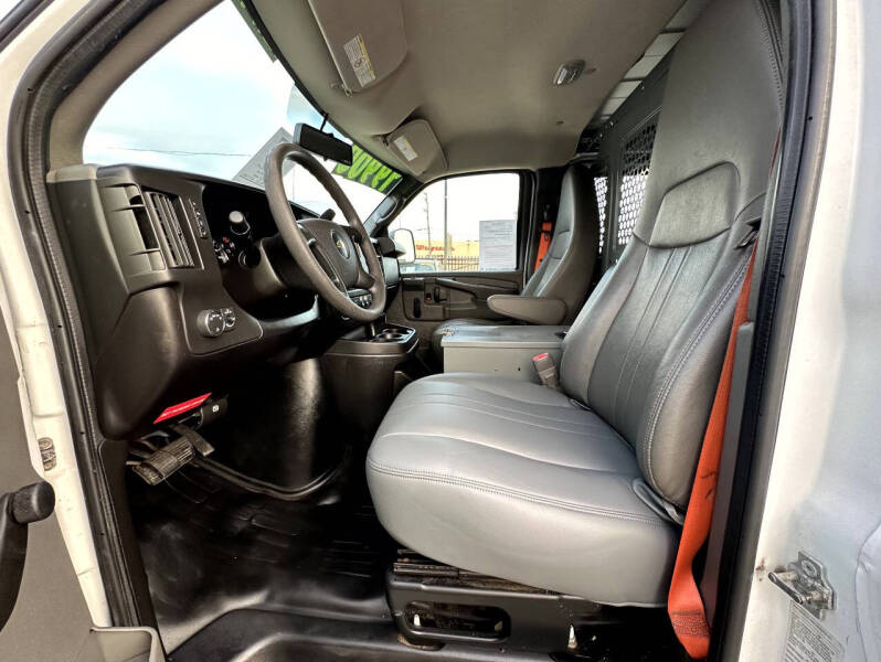 2013 Chevrolet Express 2500