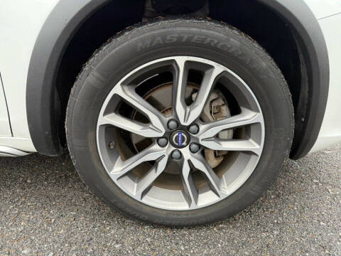 2018 Volvo V60 Cross Country T5 Premier