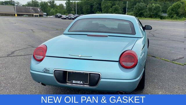 2002 Ford Thunderbird Deluxe