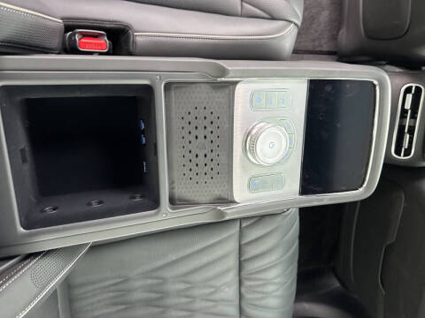 2025 Genesis G90 3.5T e-Supercharger