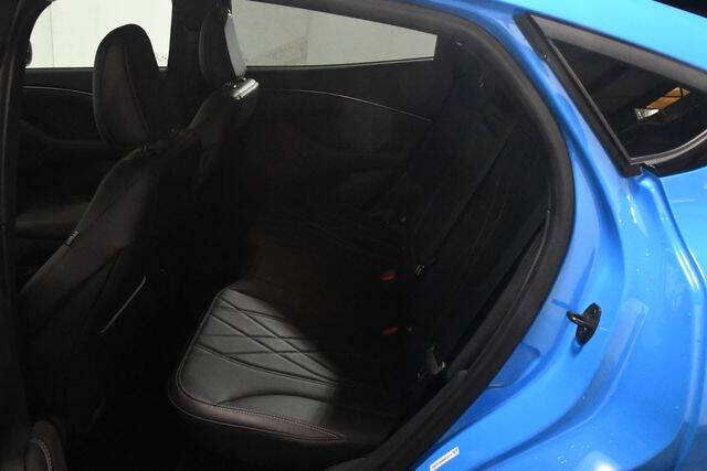 2022 Ford Mustang Mach-E Select