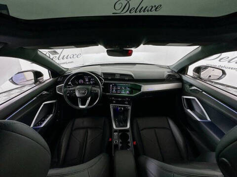 2023 Audi Q3 quattro S line Prem Plus 45 TFSI