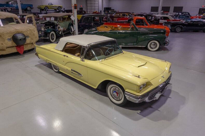 1959 Ford Thunderbird