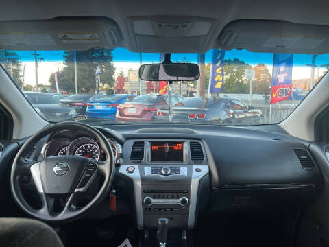 2012 Nissan Murano LE