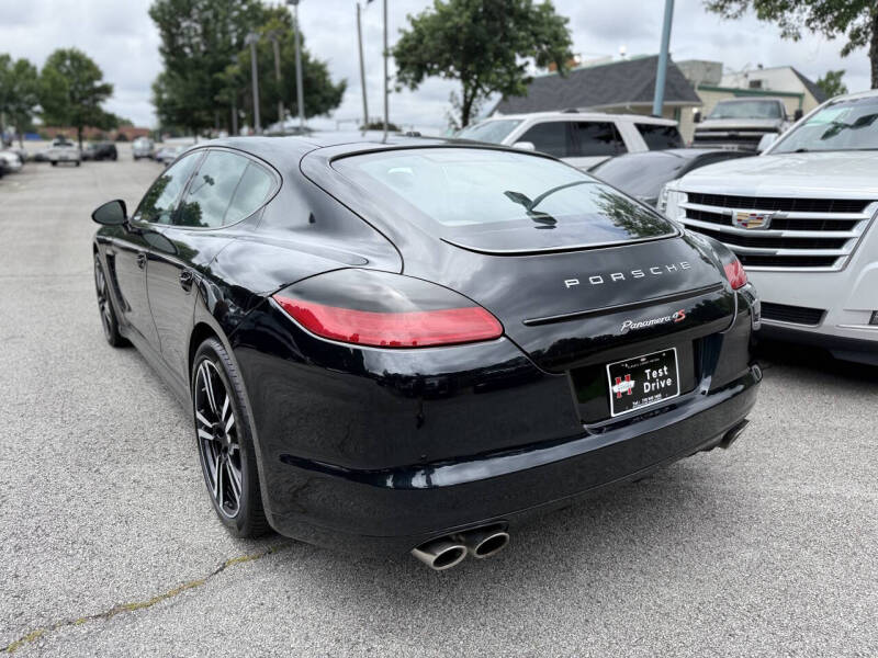 2013 Porsche Panamera 4S
